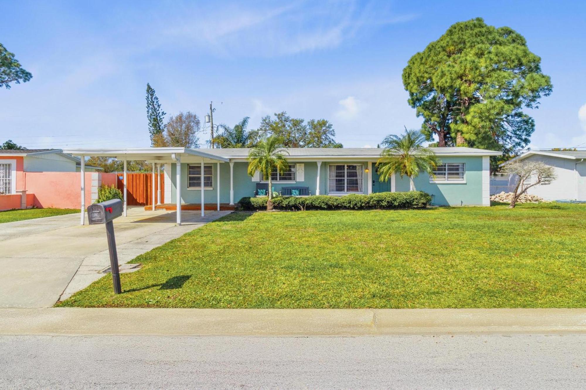 Relaxing Pool Home For Family Getaway Close To Tampa Zoo, Busch Gardens, Restaurants And Shopping! Exteriör bild